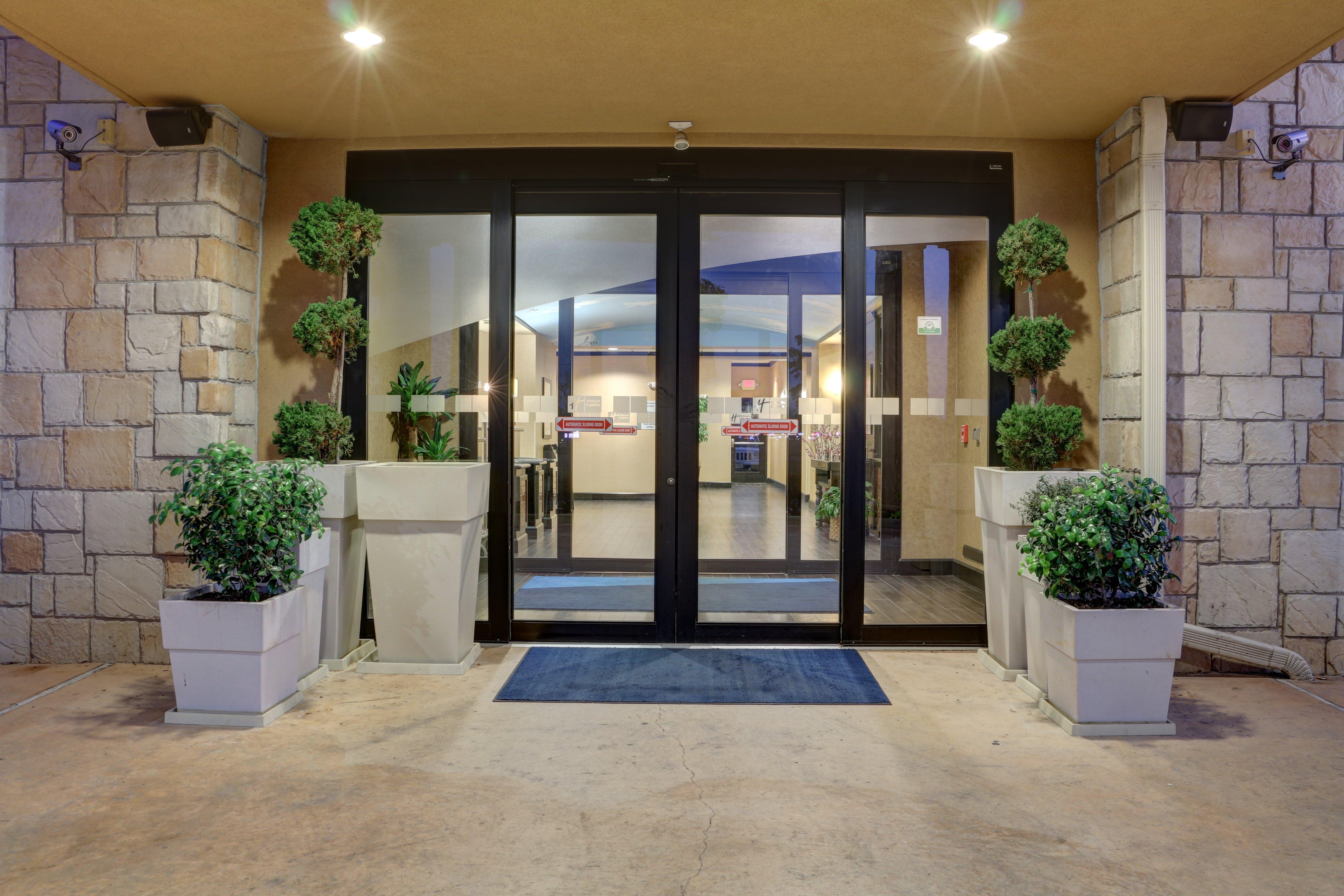 Holiday Inn Express Hotel & Suites Texarkana East By Ihg Exterior foto