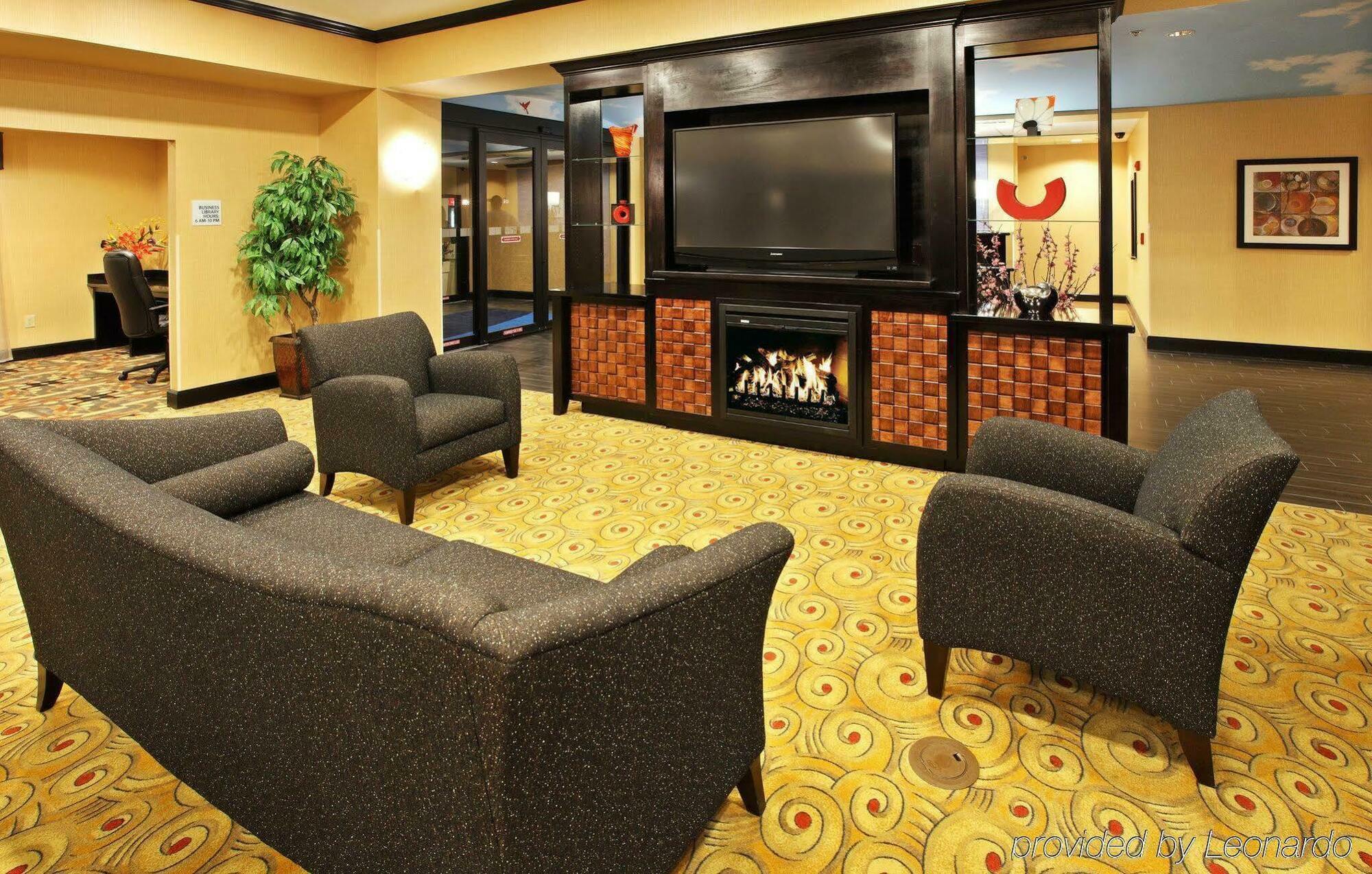 Holiday Inn Express Hotel & Suites Texarkana East By Ihg Interior foto